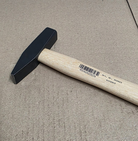 ROTHENBERGER Hickory Schlosserhammer (Holzstiel, geschmiedeter Stahlkopf) 322823