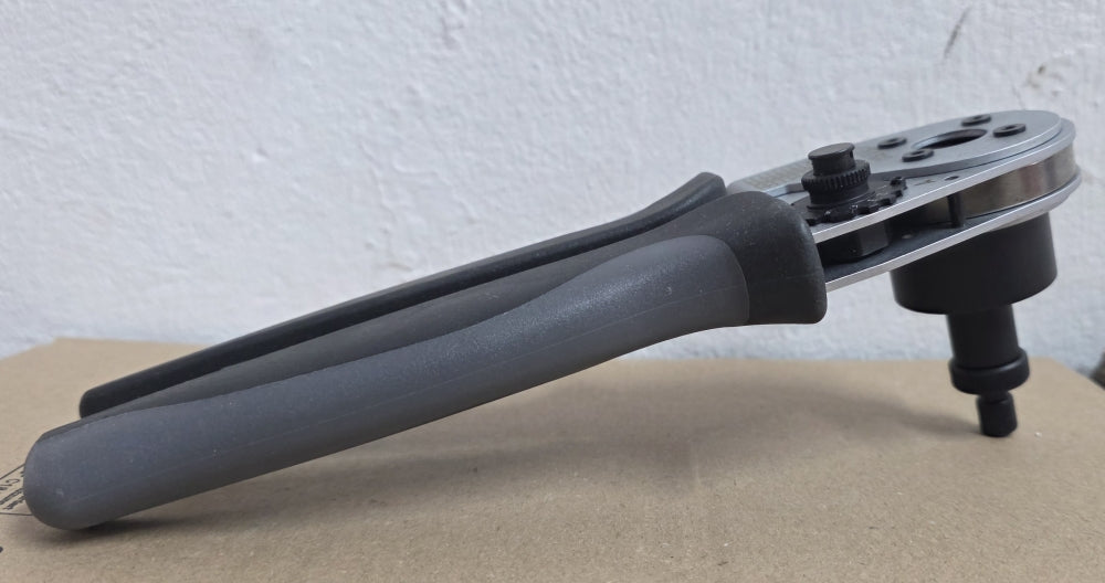 KNIPEX Vierdorncrimpzange für DT-Kontakte 230mm (975267DT)