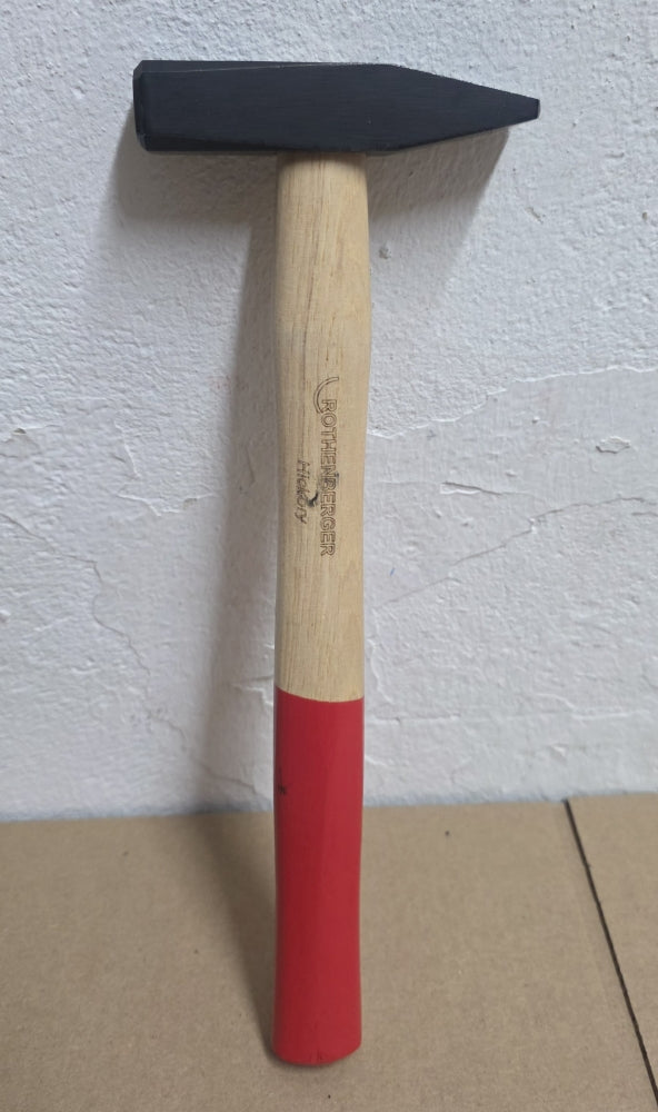 ROTHENBERGER Hickory Schlosserhammer (Holzstiel, geschmiedeter Stahlkopf) 322823