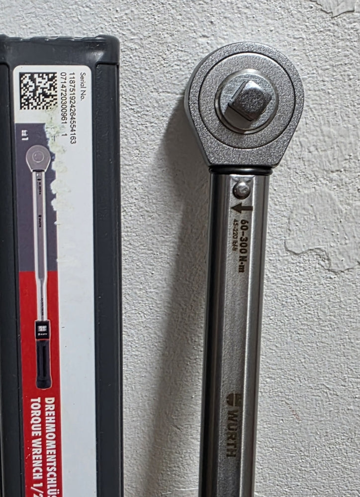 WÜRTH Drehmomentschlüssel 1/2 Zoll mit Durchsteckknarre (60-300Nm)
