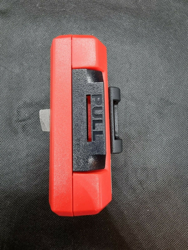 MILWAUKEE Leerbox für Bits (unbestückt, inkl. Gürtelclip)