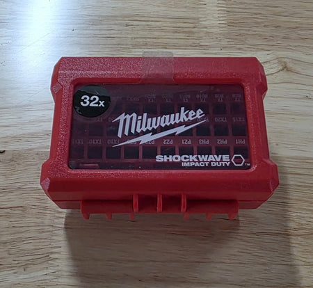 MILWAUKEE Leerbox für Bits (unbestückt, inkl. Gürtelclip)