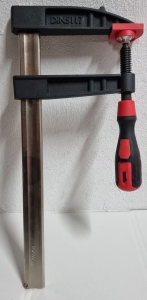 BEAST-Schraubzwinge-120-x-300mm-max-Spannkraft-200kg-2K-Griff