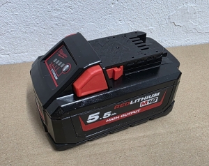 MILWAUKEE-M18-Akku-High-Output-18V--55Ah