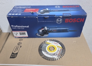 BOSCH-Winkelschleifer-GWS-750-125--Diamanttrennscheibe-750W