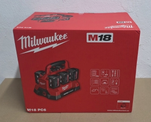 MILWAUKEE-18V-Schnellladegert-6-fach-M18-PC6-PACKOUT-4932480162
