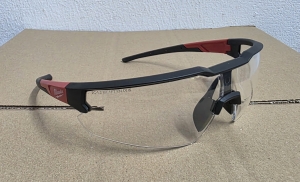 MILWAUKEE-Schutzbrille-transparent-kratzfest--beschlagfrei