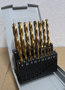 KWB-TITAN-HSS-G-Metallbohrer-Satz-19-teilig-110mm-421830