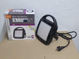OBI-Baustrahler-LED-2800lm-40W-mit-2-Steckdosen