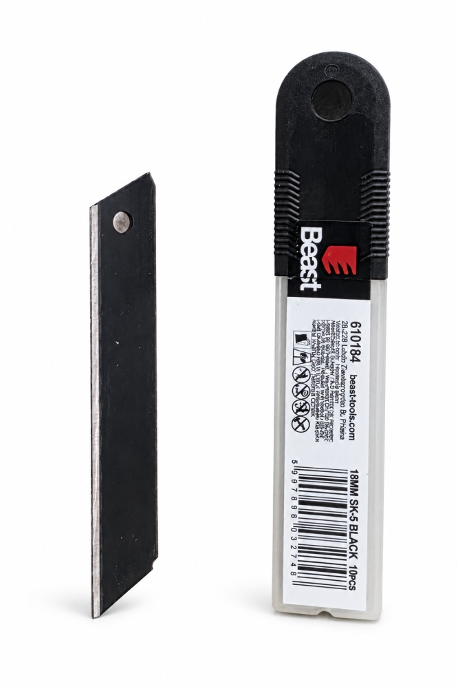 Bild 1 von BEAST Abbrechklingen schwarz (18mm, SK-5 Black, 0,5mm) [Menge wählbar]