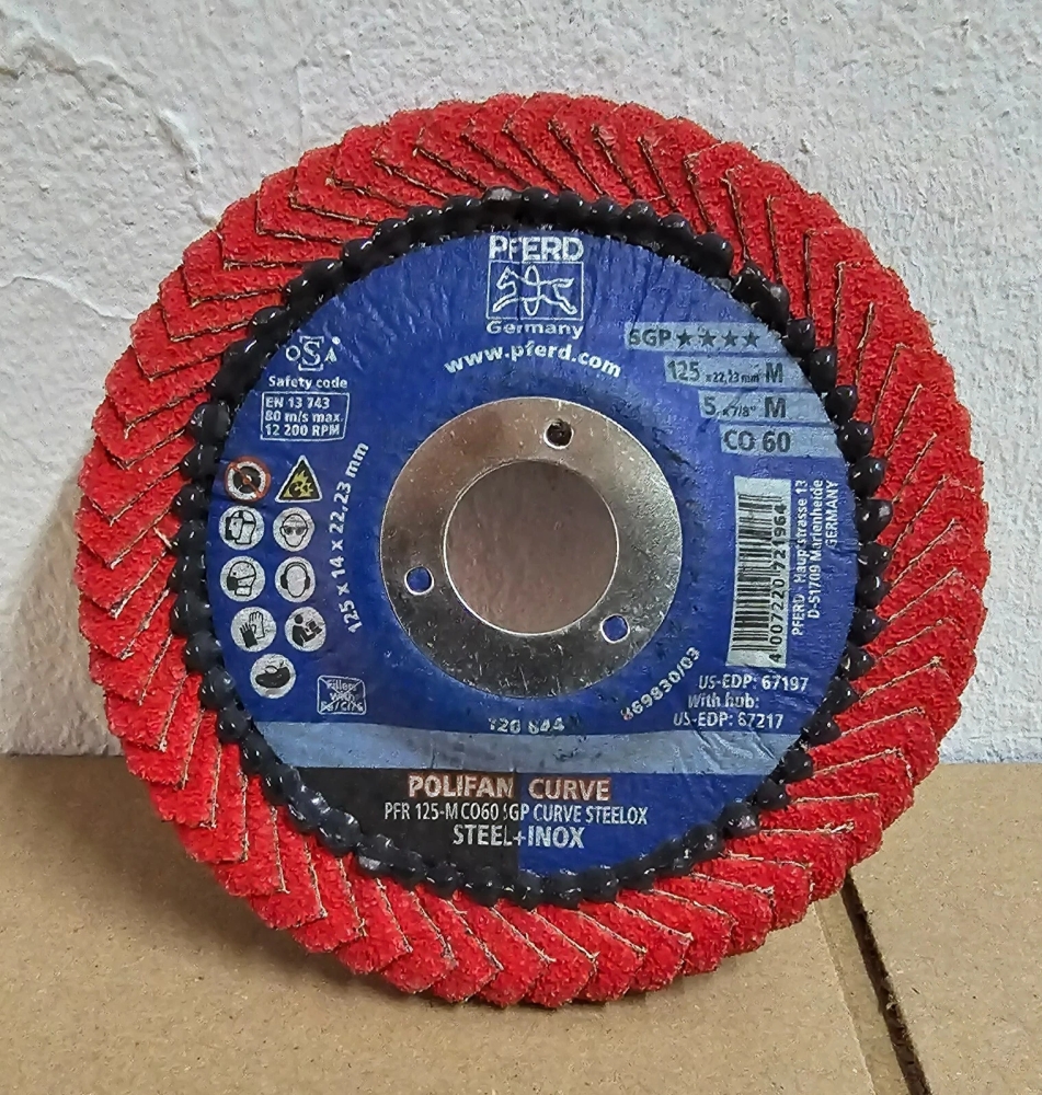 Bild 1 von 10x PFERD Fächerscheibe (Ø 125 x 22,23mm, P60) 'Polifan Curve' Keramik