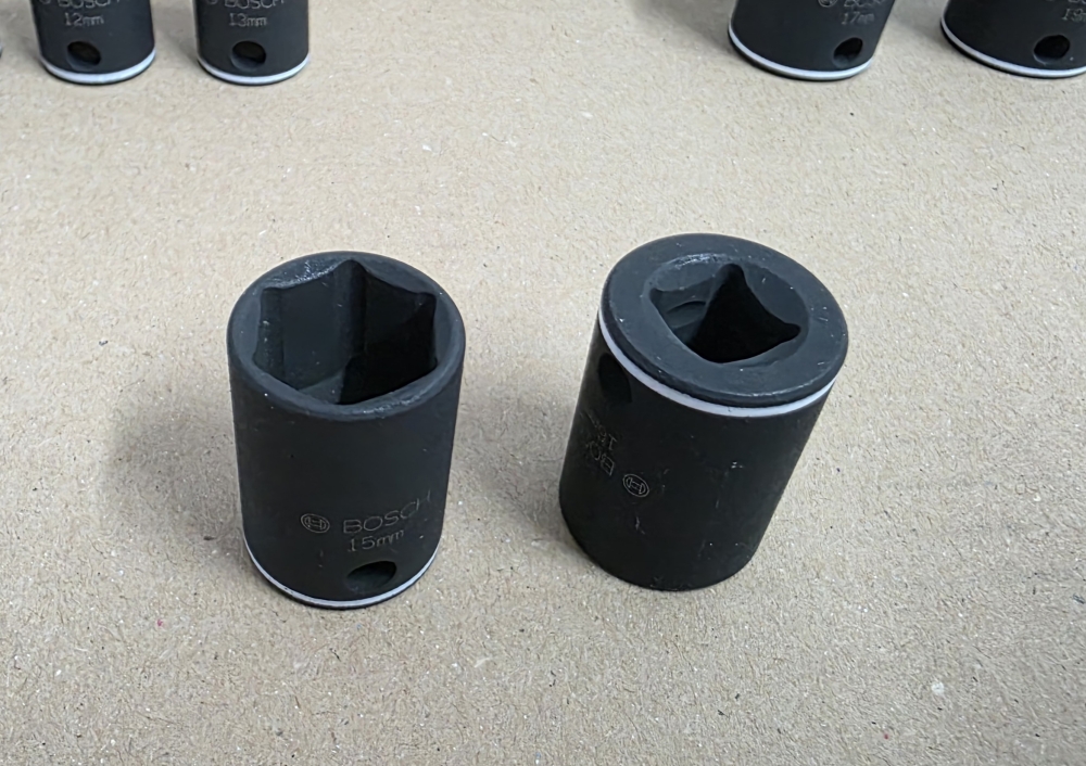 Bild 1 von BOSCH Kraft-Steckschlüsseleinsätze Satz (9-teilig, 3/8" KURZ, 7-19mm x 30mm)