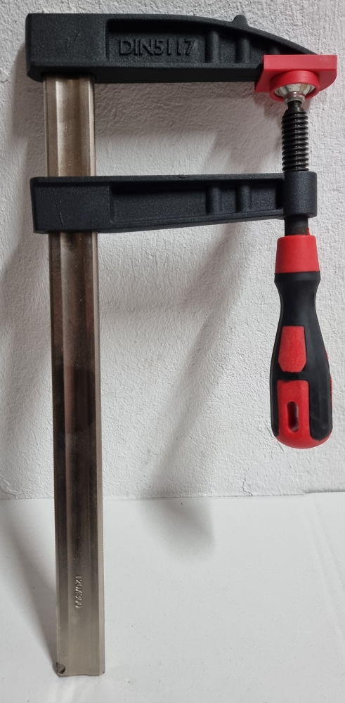 Bild 1 von BEAST Schraubzwinge (300 x 120 mm, Spannkraft 200 kg, 2K-Griff)