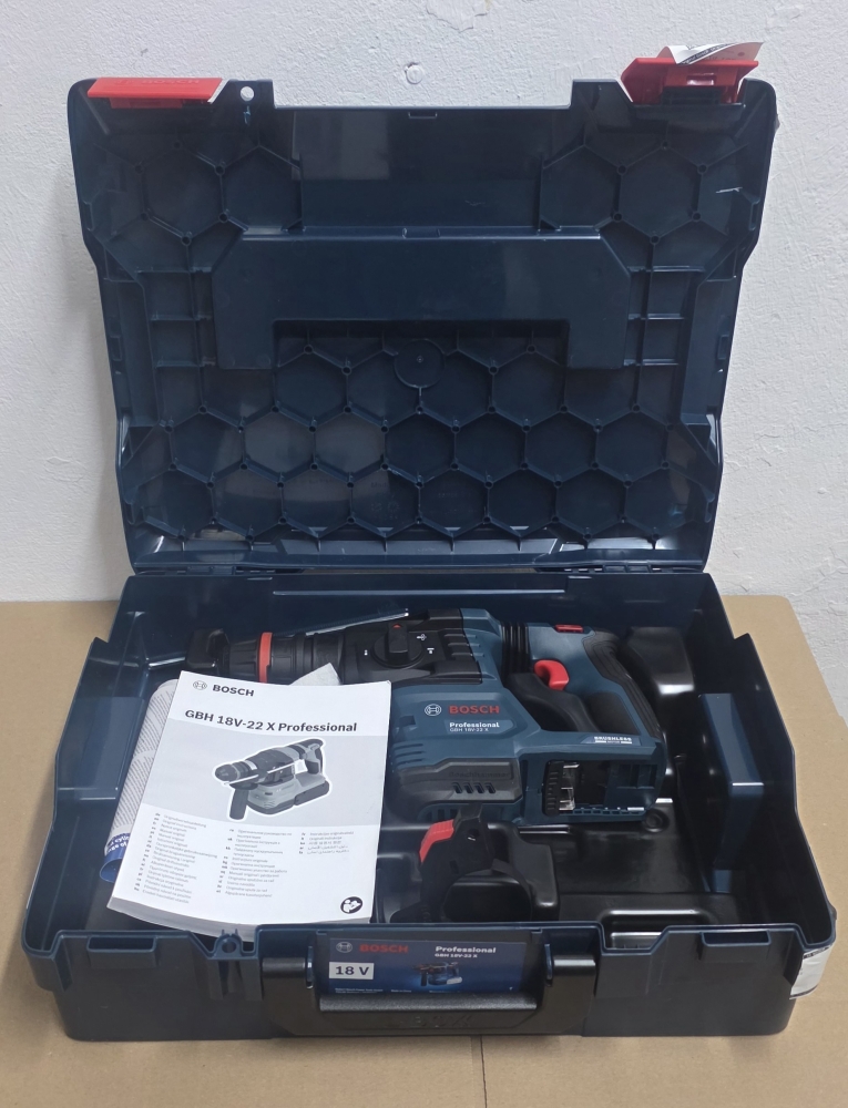 Bild 1 von BOSCH Professional GBH 18V-22 X Akku-Bohrhammer (18V, ohne Akku, inkl. L-BOXX 136)