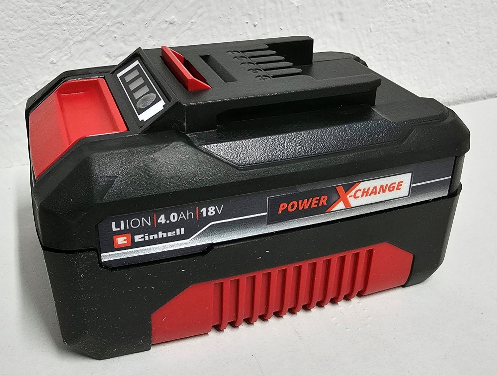 Ensemble de départ Einhell 18 V Power X-Change batterie 4,0 ah et