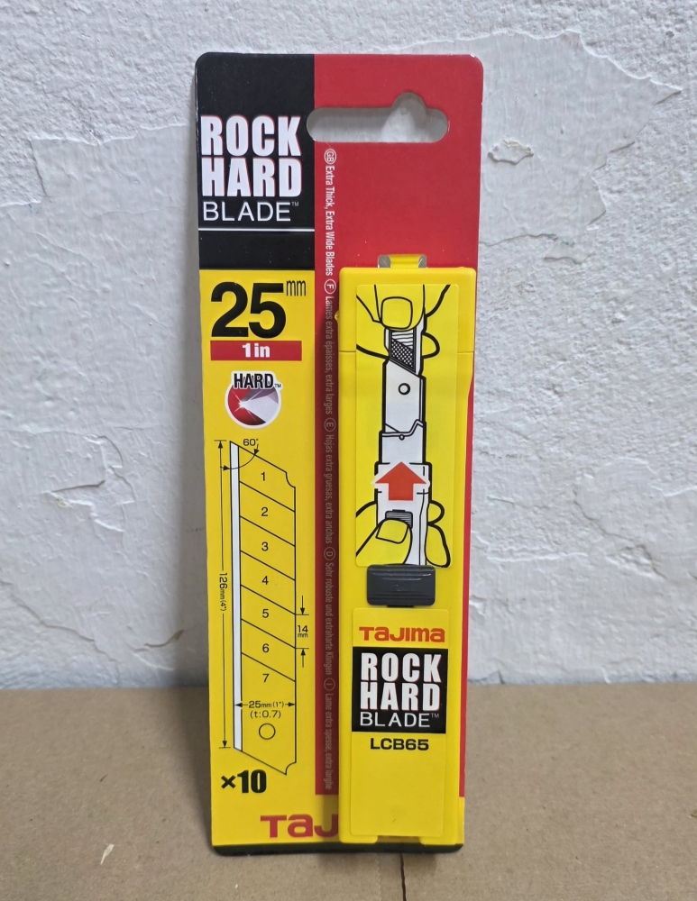 Bild 1 von 10x TAJIMA Abbrechklingen 25 mm 'Rock Hard Blades' (0,7 mm stark) LCB65