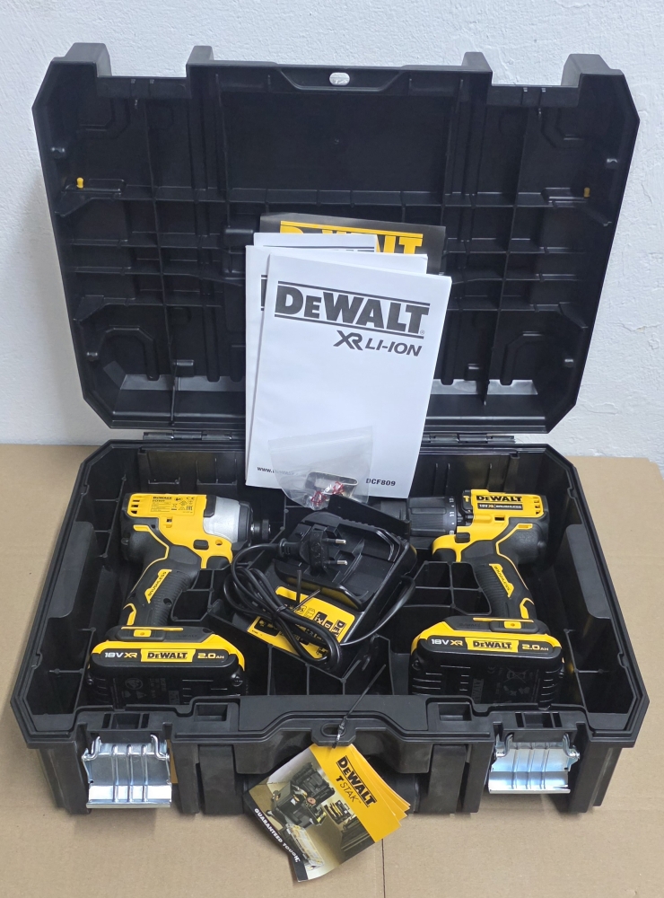 Bild 1 von DeWALT 18V XR Akku-Kombopack DCK2062D2T-QW (2-teilig, 2× 2,0 Ah, TSTAK)