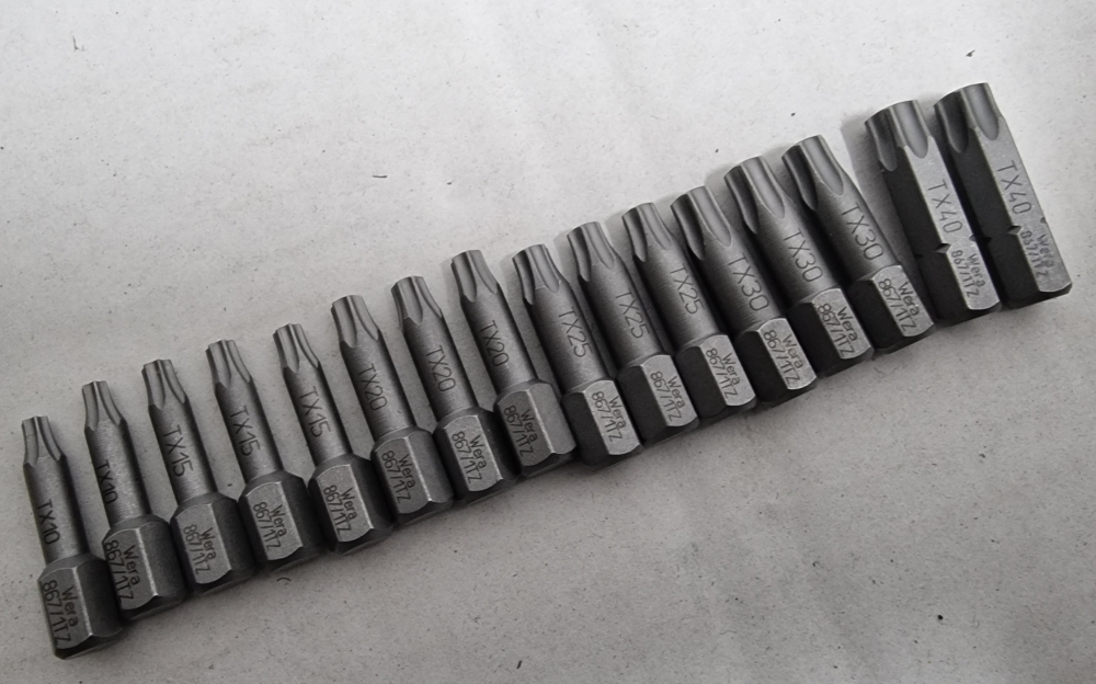 Bild 1 von WERA Torx Bitsatz (16-teilig, T10 15 20 25 30 40)