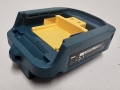 Bild 2 von MAKITA 18V Akku-Powerbank-Adapter (2x USB)