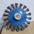 Bild 1 von Draht-Scheibenbürsten gezopft (Ø 115mm, M14 Gewinde)