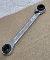 Bild 2 von WÜRTH Doppel-Ratschen-Ringschlüssel 4-in-1 (SW 10 / 13 / 17 / 19 mm)